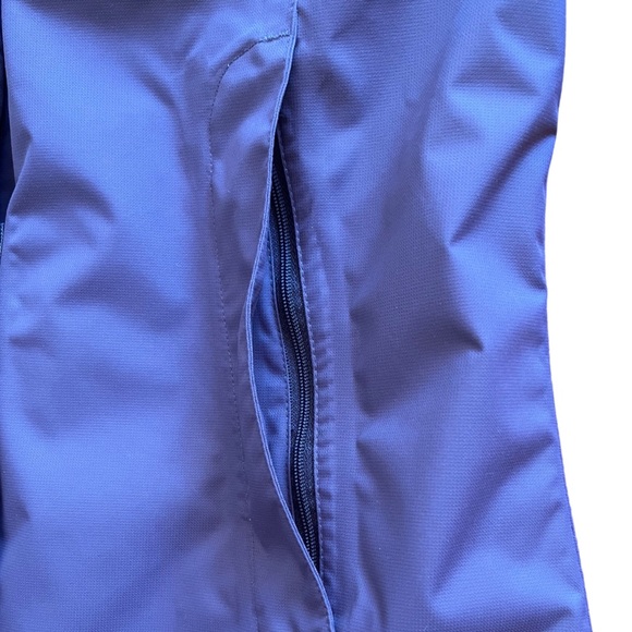 Rain jacket very good condition ! - Picture 4 of 12